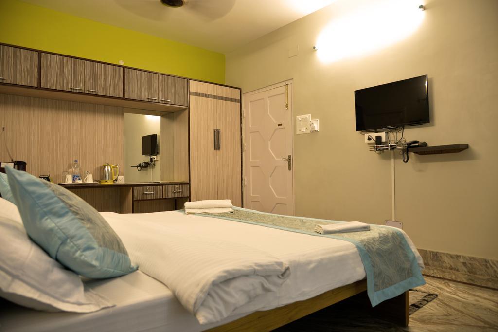 Ghosh Villa Guest House Kolkata Exterior photo