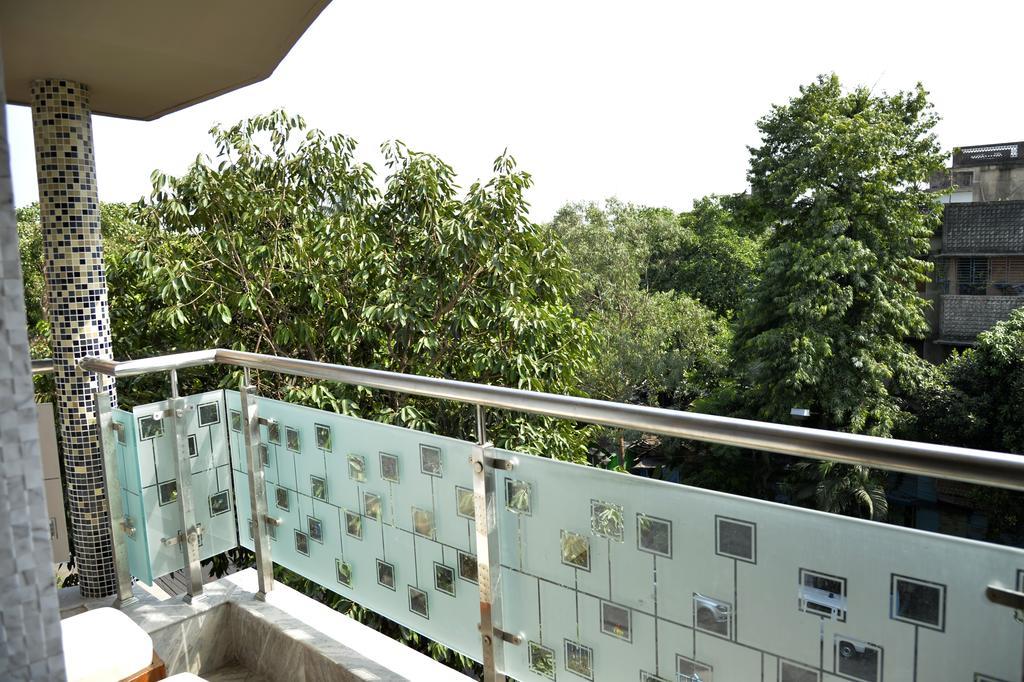 Ghosh Villa Guest House Kolkata Exterior photo